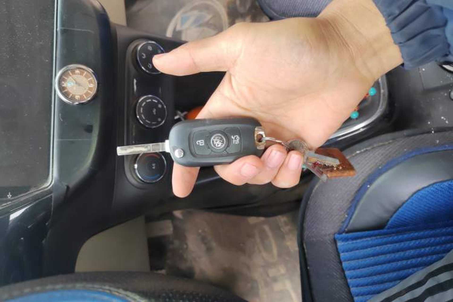 Used Buick Excelle 2018 15N Manual Elite Version Vehicle Key