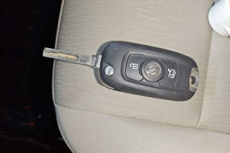 Used Buick Excelle 2018 15N Manual Elite Version Vehicle Key