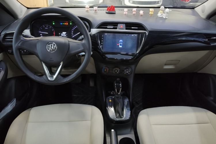 Used Buick Excelle 2018 15N CVT Elite Edition Center Console
