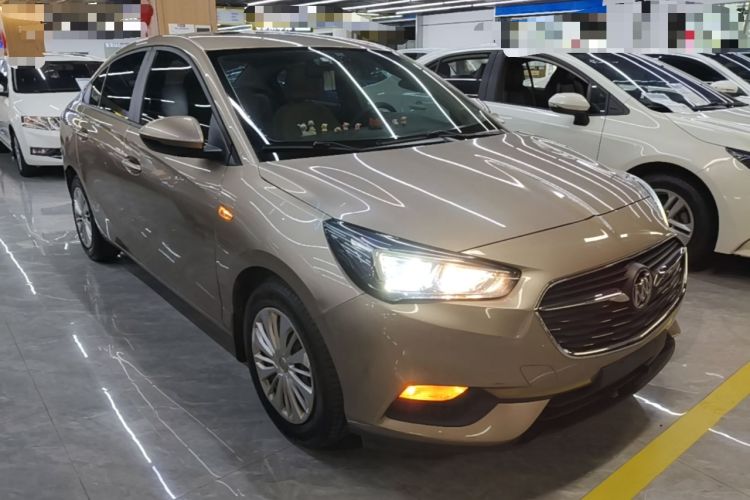 Used Buick Excelle 2018 15N CVT Elite Edition Front Right 45 Deg