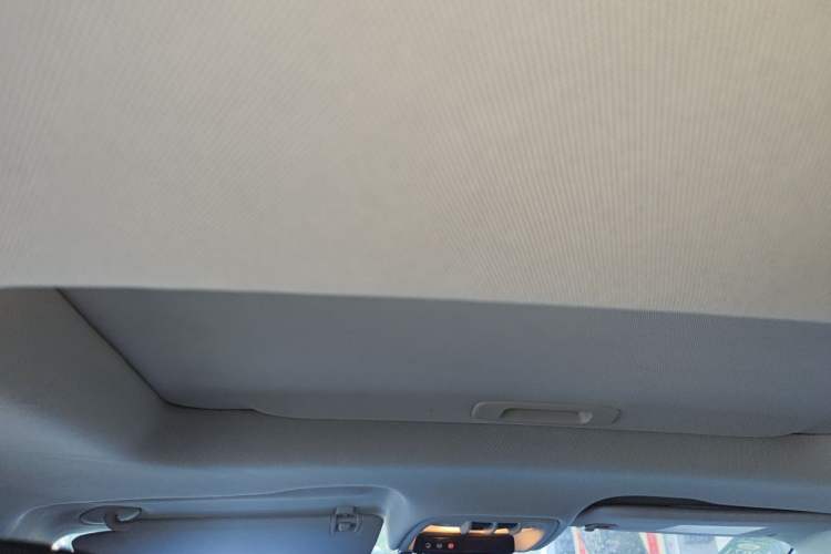 Used Buick Excelle 2018 15N CVT Elite Edition Headliner