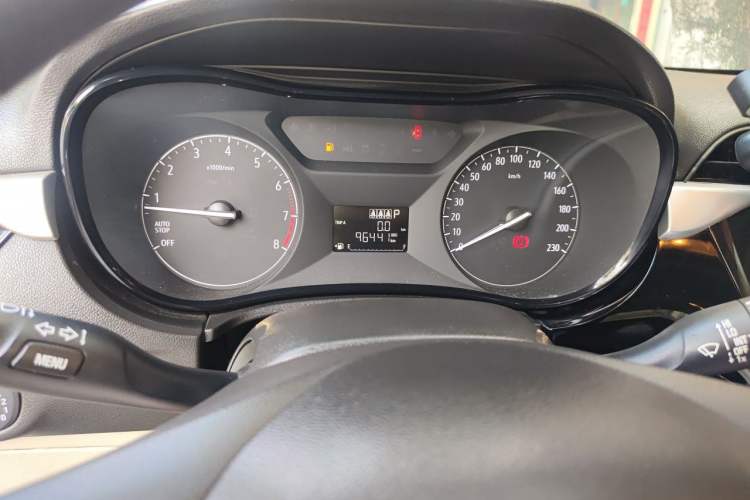 Used Buick Excelle 2018 15N CVT Elite Edition Instrument Cluster