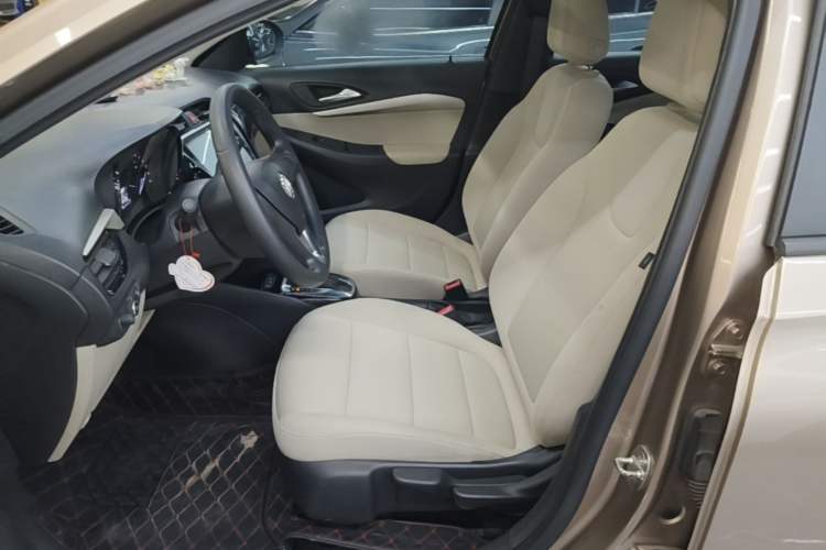 Used Buick Excelle 2018 15N CVT Elite Edition Left Front Seat