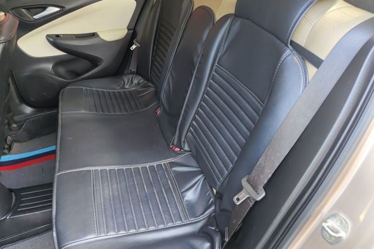 Used Buick Excelle 2018 15N CVT Elite Edition Left Rear Seat
