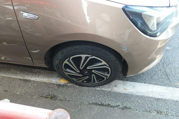 Used Buick Excelle 2018 15N CVT Elite Edition Right Front Wheel Hub