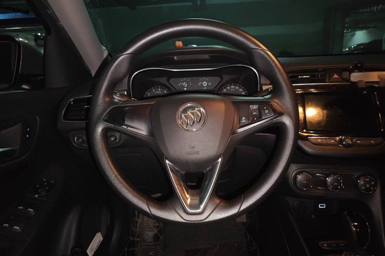 Used Buick Excelle 2018 15N CVT Luxury Version Steering Wheel