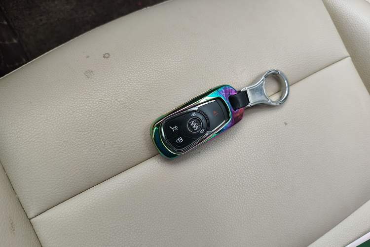 Used Buick Excelle 2018 15N CVT Elite Edition Vehicle Key