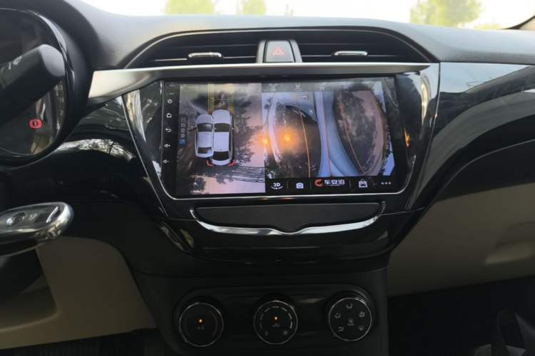 Used Buick Excelle 2020 15N CVT Elite Edition Audio And AC Panel
