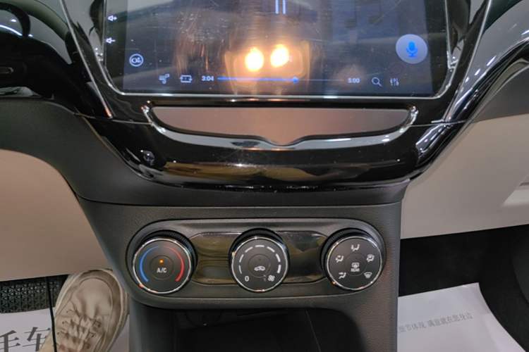 Used Buick Excelle 2020 15N CVT Elite Edition Audio And AC Panel