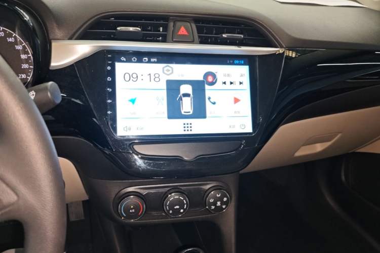 Used Buick Excelle 2020 15N CVT Elite Edition Audio And AC Panel