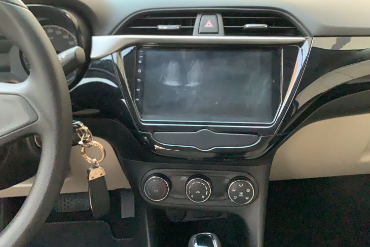 Used Buick Excelle 2020 15N CVT Elite Edition Audio And AC Panel