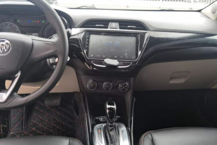 Used Buick Excelle 2020 15N CVT Elite Edition Audio And AC Panel