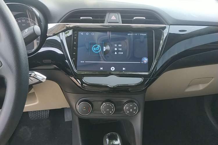 Used Buick Excelle 2020 15N CVT Elite Edition Audio And AC Panel