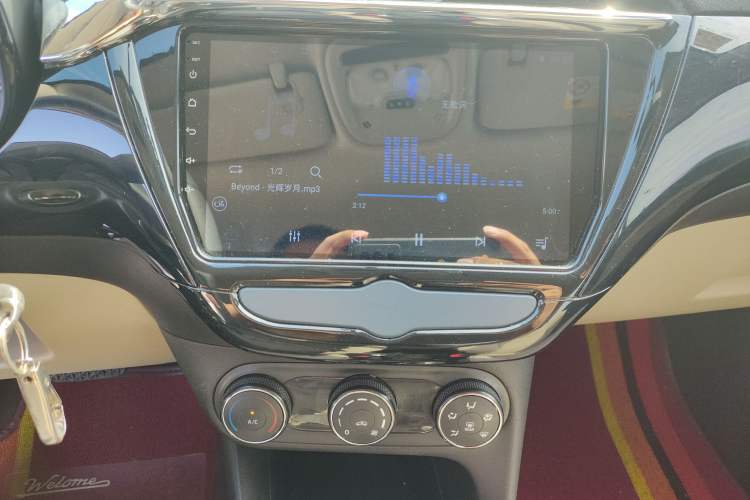 Used Buick Excelle 2020 15N CVT Elite Edition Audio And AC Panel