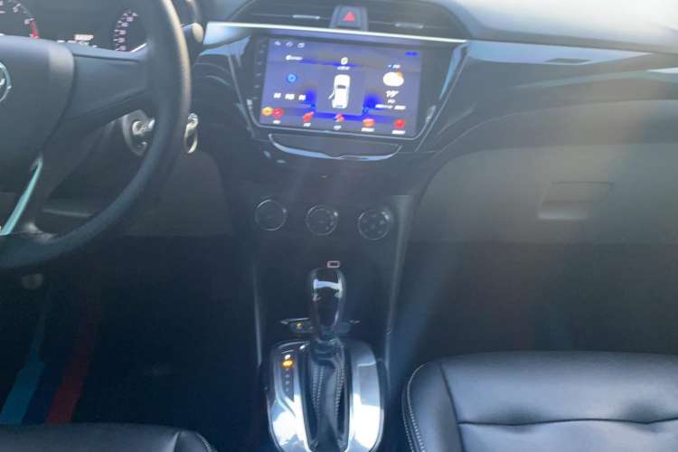 Used Buick Excelle 2020 15N CVT Elite Edition Audio And AC Panel