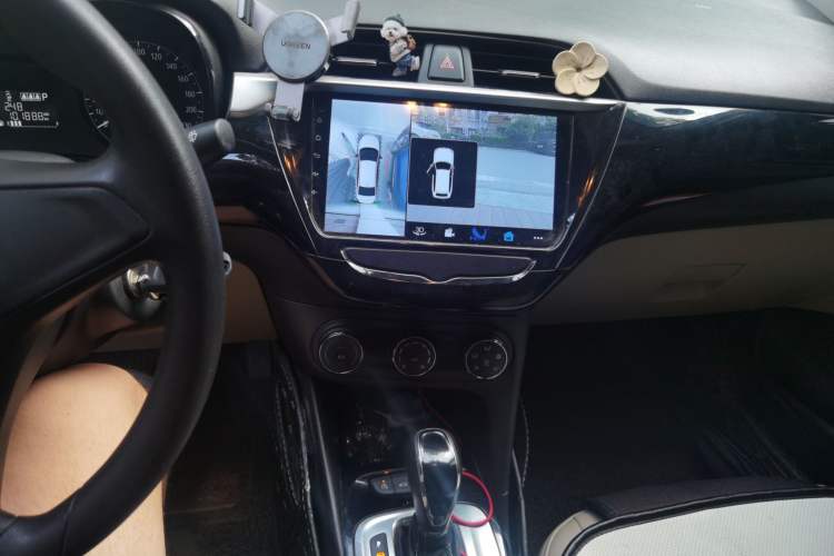 Used Buick Excelle 2020 15N CVT Elite Edition Audio And AC Panel
