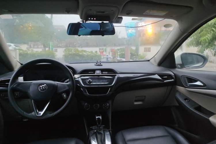 Used Buick Excelle 2020 15N CVT Elite Edition Center Console