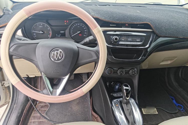 Used Buick Excelle 2020 15N CVT Elite Edition Center Console