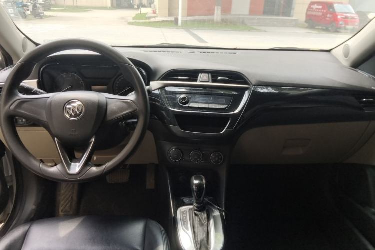 Used Buick Excelle 2020 15N CVT Elite Edition Center Console