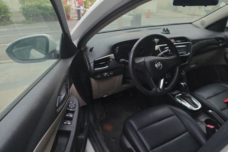 Used Buick Excelle 2020 15N CVT Elite Edition Driver Seat