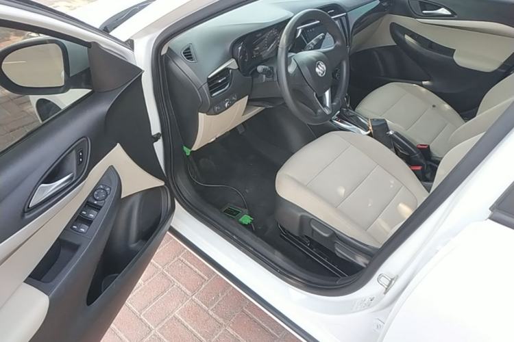 Used Buick Excelle 2020 15N CVT Elite Edition Driver Seat