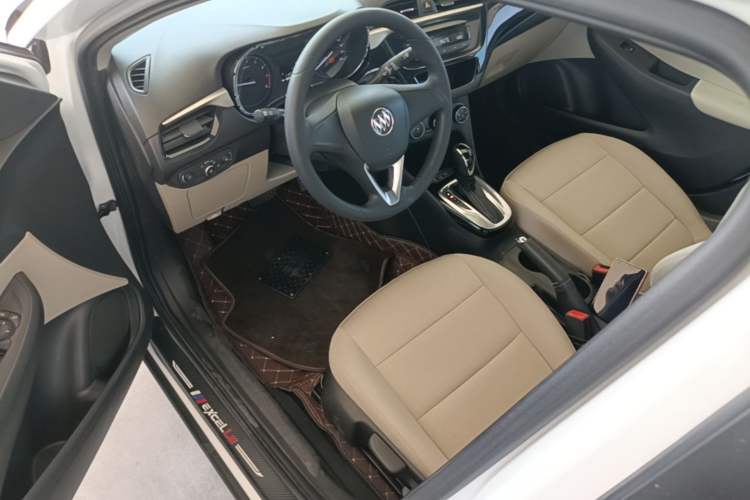 Used Buick Excelle 2020 15N CVT Elite Edition Driver Seat