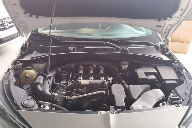 Used Buick Excelle 2020 15N CVT Elite Edition Engine Bay