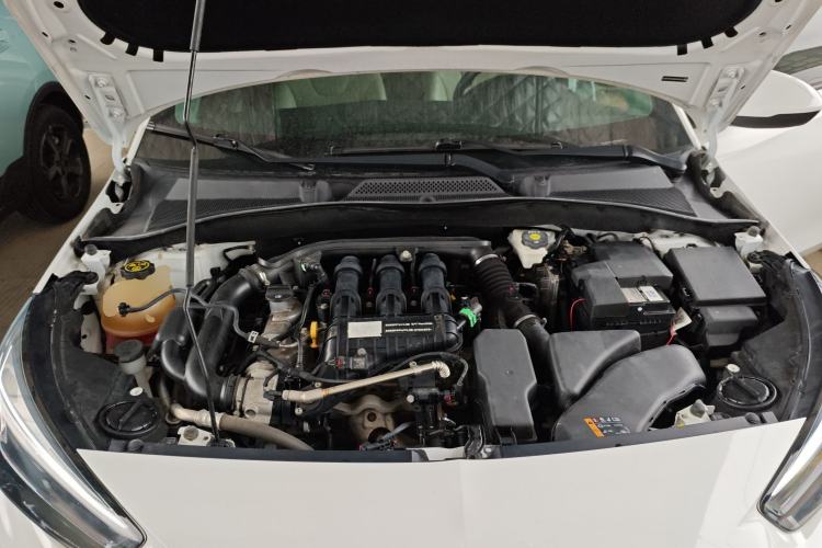 Used Buick Excelle 2020 15N CVT Elite Edition Engine Bay