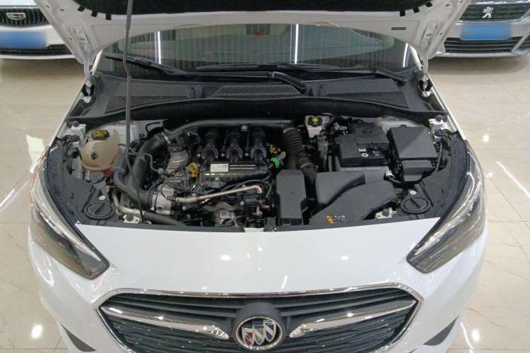 Used Buick Excelle 2020 15N CVT Elite Edition Engine Bay