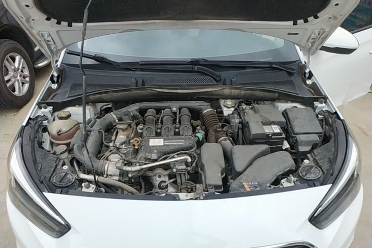 Used Buick Excelle 2020 15N CVT Elite Edition Engine Bay
