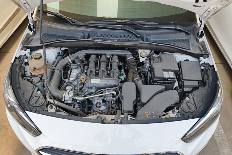 Used Buick Excelle 2020 15N CVT Elite Edition Engine Bay