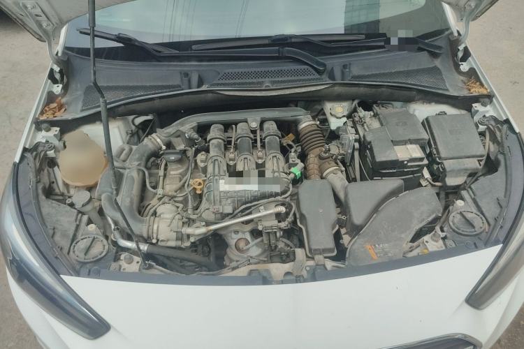 Used Buick Excelle 2020 15N CVT Elite Edition Engine Bay