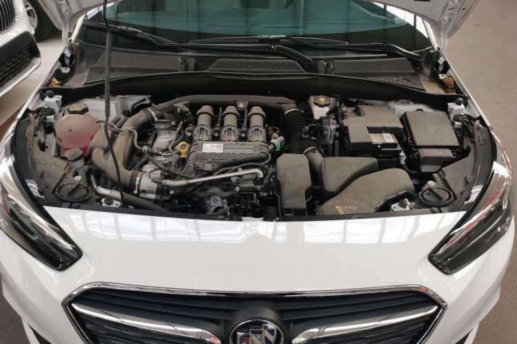 Used Buick Excelle 2020 15N CVT Elite Edition Engine Bay