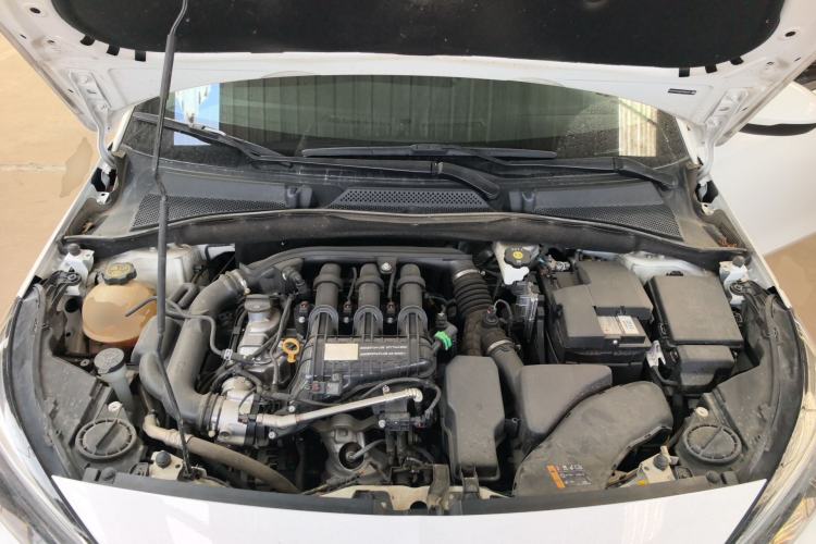 Used Buick Excelle 2020 15N CVT Elite Edition Engine Bay