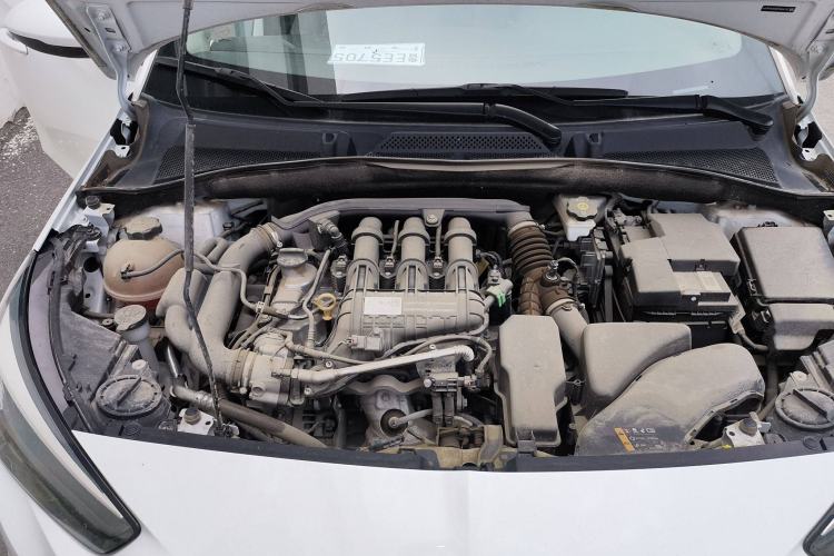 Used Buick Excelle 2020 15N CVT Elite Edition Engine Bay