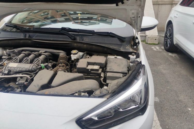 Used Buick Excelle 2020 15N CVT Elite Edition Engine Bay Left
