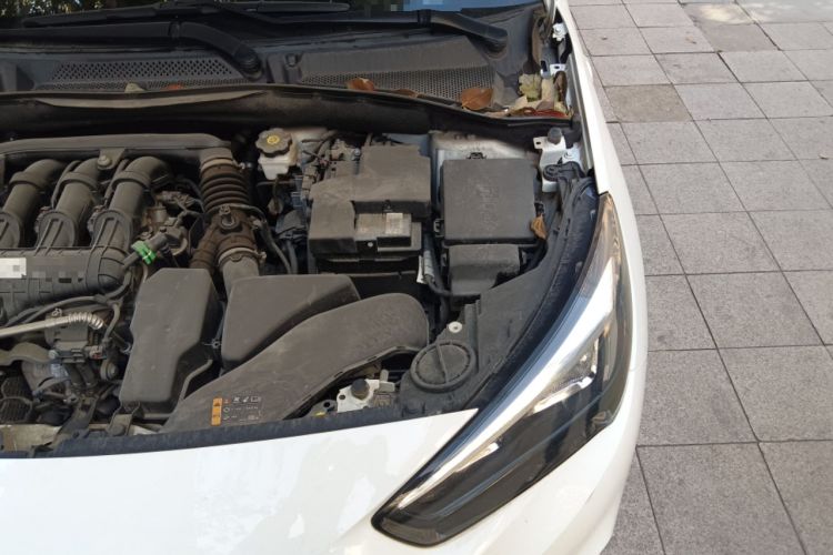 Used Buick Excelle 2020 15N CVT Elite Edition Engine Bay Left