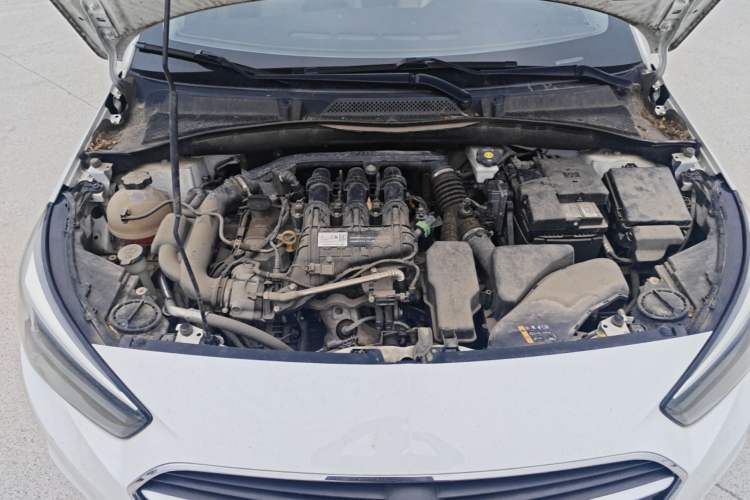 Used Buick Excelle 2020 15N CVT Elite Edition Engine Bay
