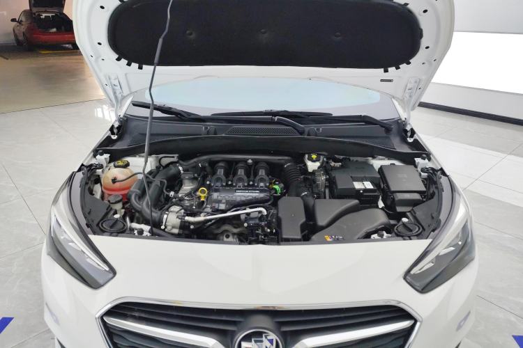 Used Buick Excelle 2020 15N CVT Elite Edition Engine Bay
