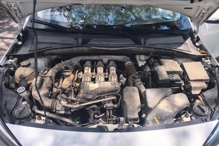 Used Buick Excelle 2020 15N CVT Elite Edition Engine Bay