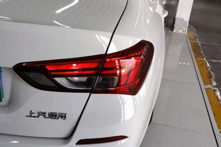 Used Buick Excelle 2020 15N CVT Elite Edition Exterior 3