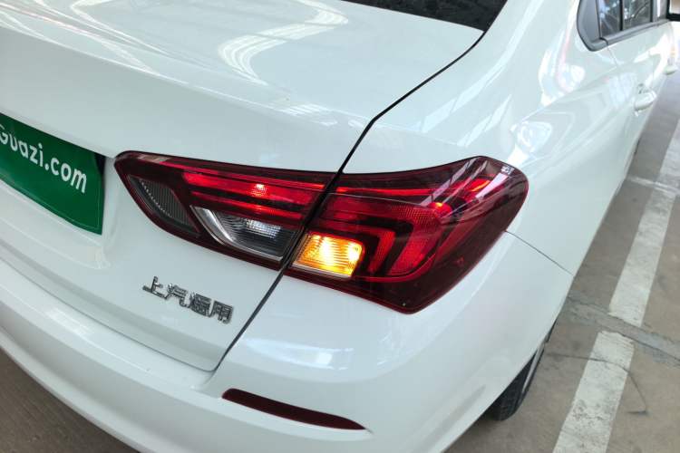 Used Buick Excelle 2020 15N CVT Elite Edition Exterior 3