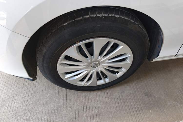 Used Buick Excelle 2020 15N CVT Elite Edition Exterior 4