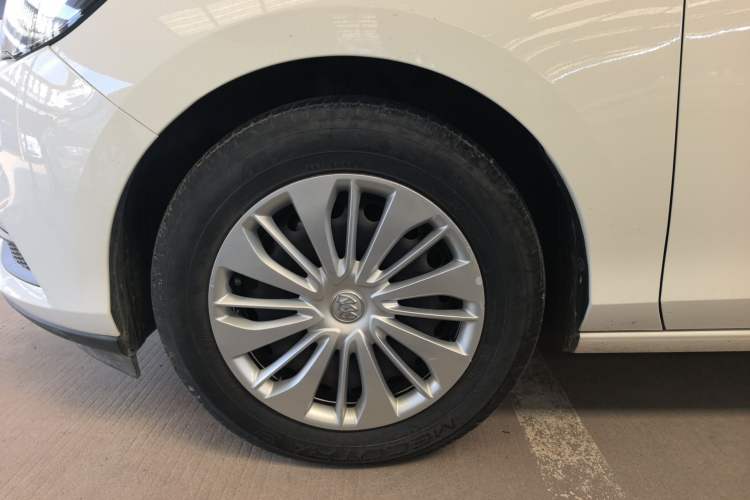 Used Buick Excelle 2020 15N CVT Elite Edition Exterior 4
