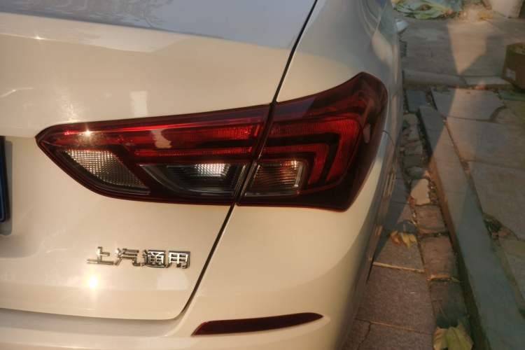 Used Buick Excelle 2020 15N CVT Elite Edition Exterior 6