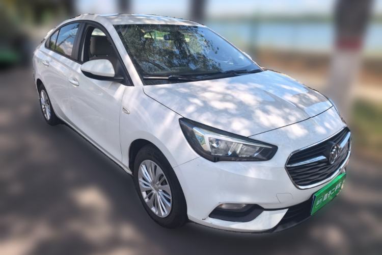 Used Buick Excelle 2020 15N CVT Elite Edition Front Right 45 Deg