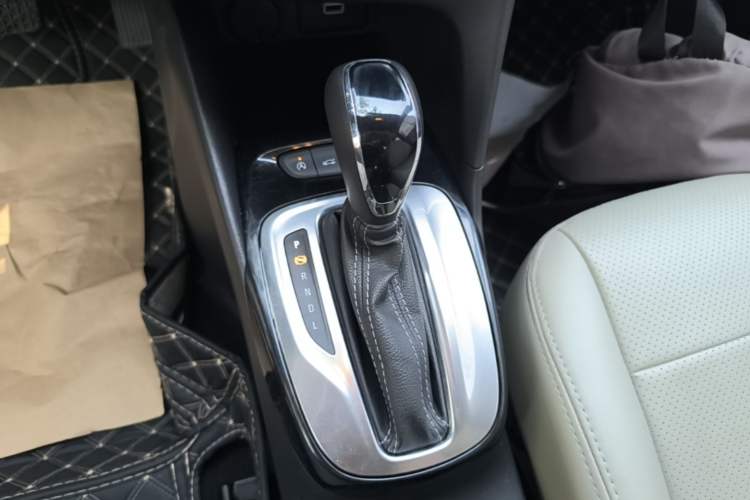 Used Buick Excelle 2020 15N CVT Elite Edition Gear Lever