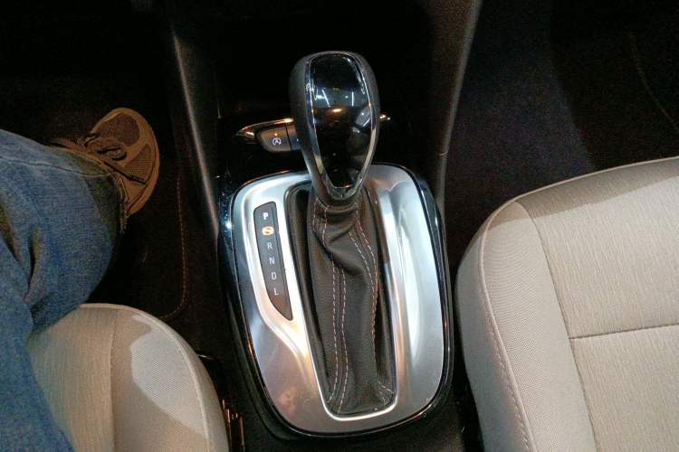 Used Buick Excelle 2020 15N CVT Elite Edition Gear Lever