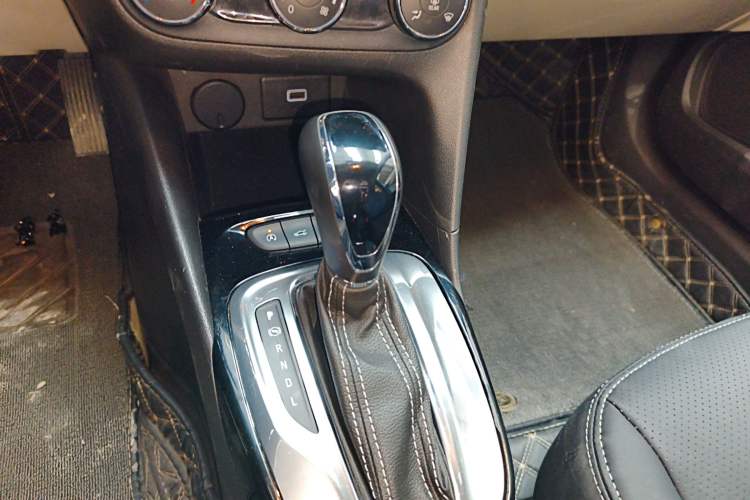Used Buick Excelle 2020 15N CVT Elite Edition Gear Lever