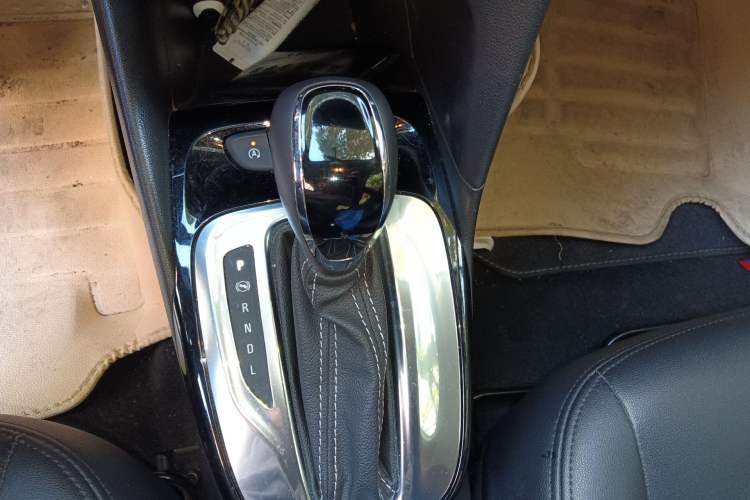 Used Buick Excelle 2020 15N CVT Elite Edition Gear Lever